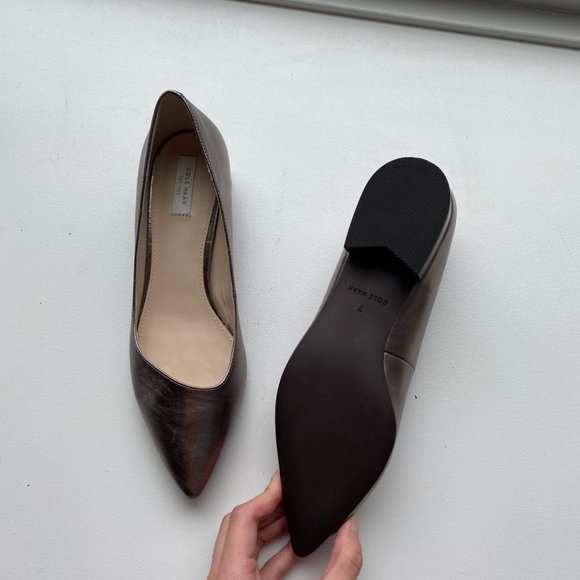 Cole Haan Pointy Flats with 1in Heal - Soft Metallic - Picture 4 of 6